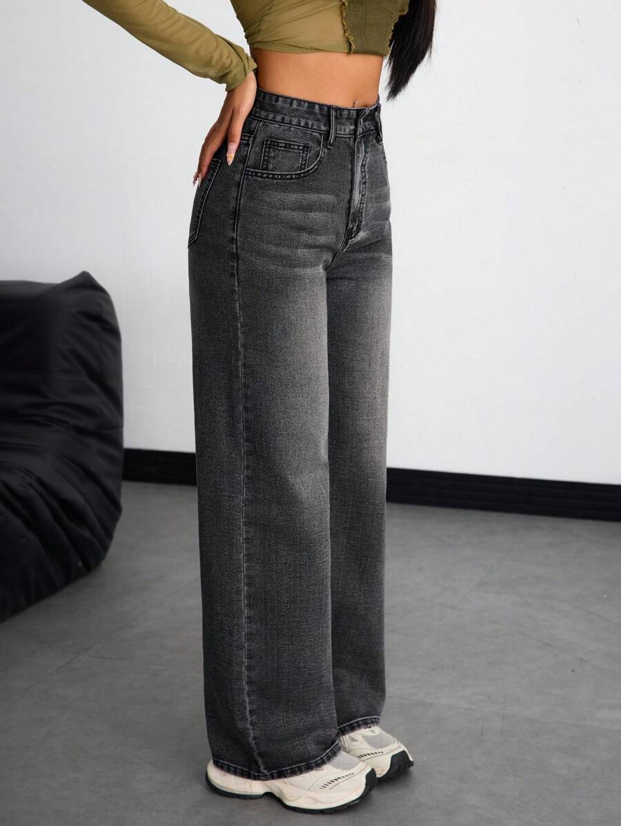 Women's Retro Washed Straight-Leg Jeans – Mid-Waist