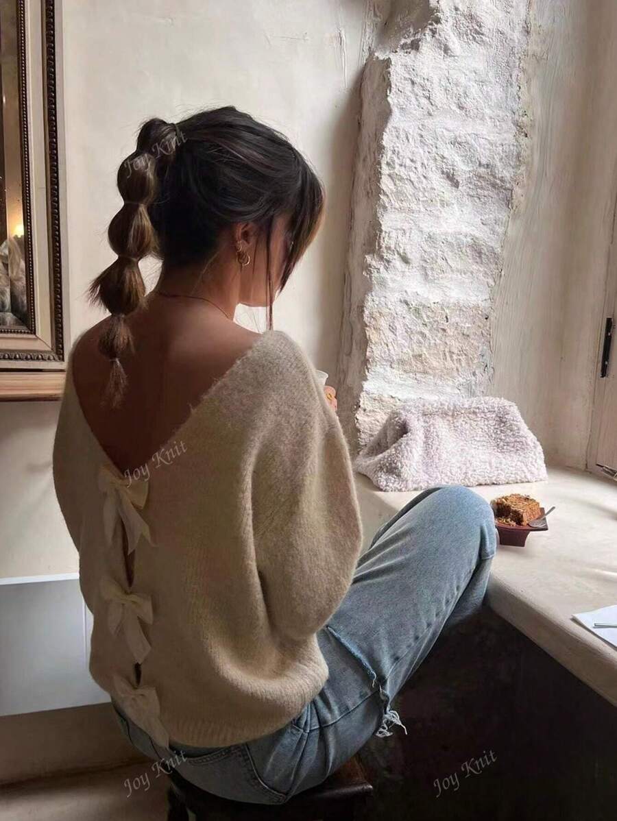 Women's Reversible Knit Sweater – Hollow Bow Back Design (Autumn/Winter)