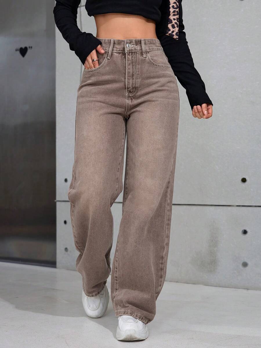 Women's Retro Washed Straight-Leg Jeans – Mid-Waist