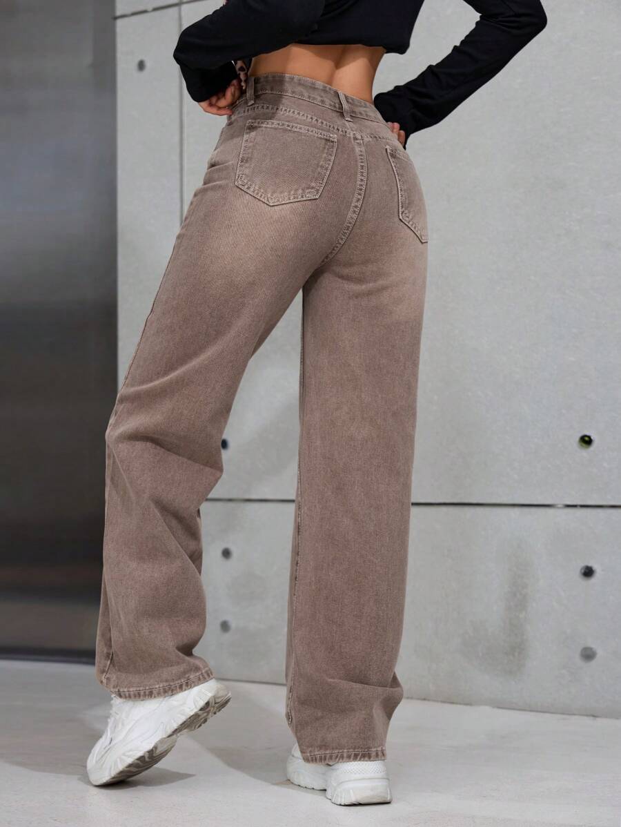 Women's Retro Washed Straight-Leg Jeans – Mid-Waist