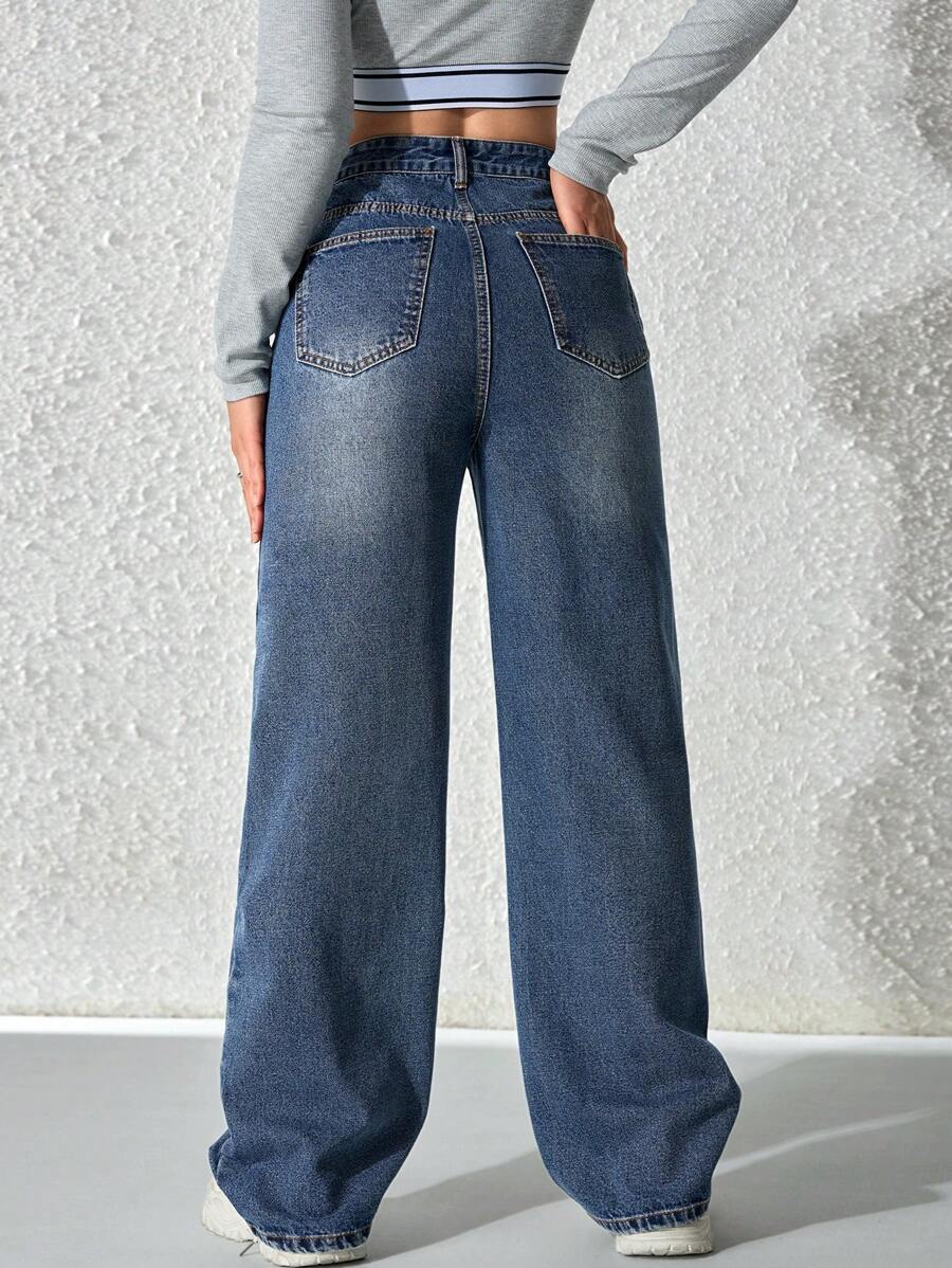 Women's Retro Washed Straight-Leg Jeans – Mid-Waist