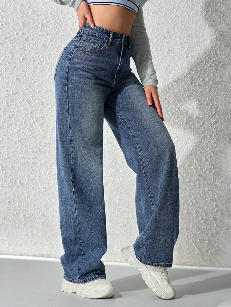 Women's Retro Washed Straight-Leg Jeans – Mid-Waist