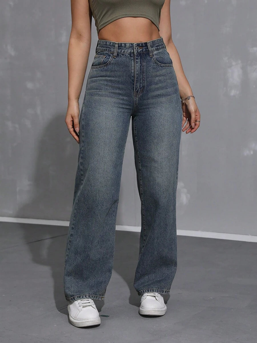 Women's Retro Washed Straight-Leg Jeans – Mid-Waist