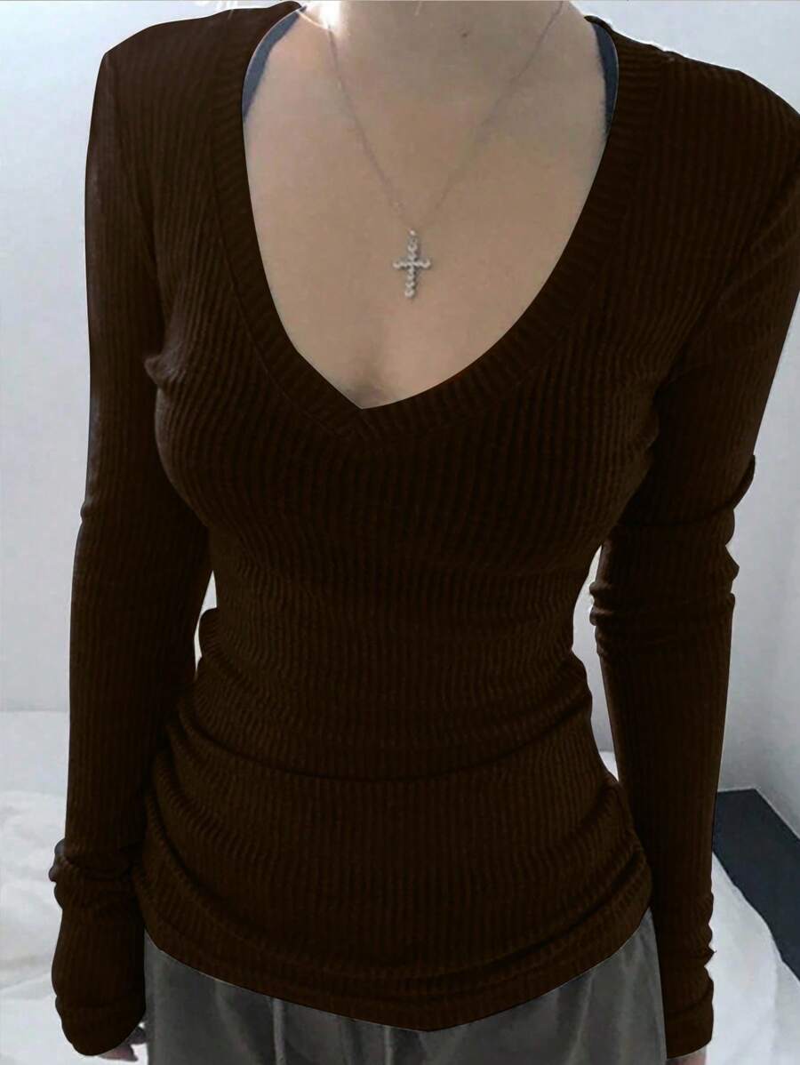 Basic V-Neck Long Sleeve Tee