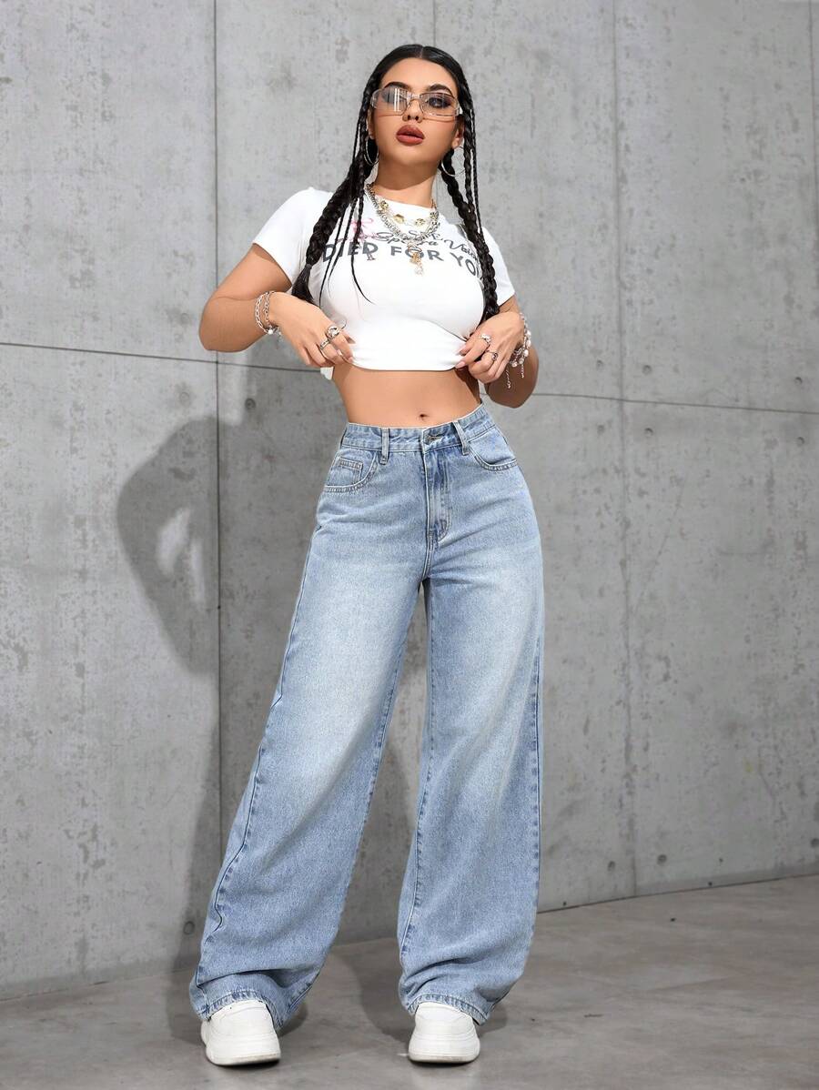 Women's Retro Washed Straight-Leg Jeans – Mid-Waist