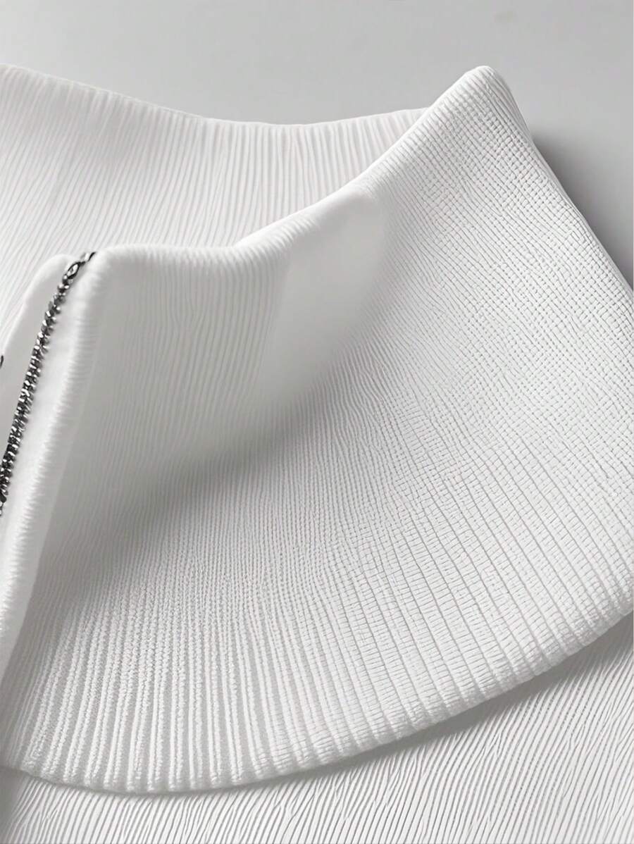 Men’s Half-Zip Stand Collar Sweater