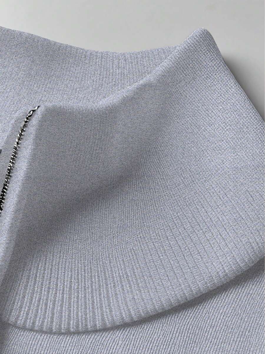 Men’s Half-Zip Stand Collar Sweater