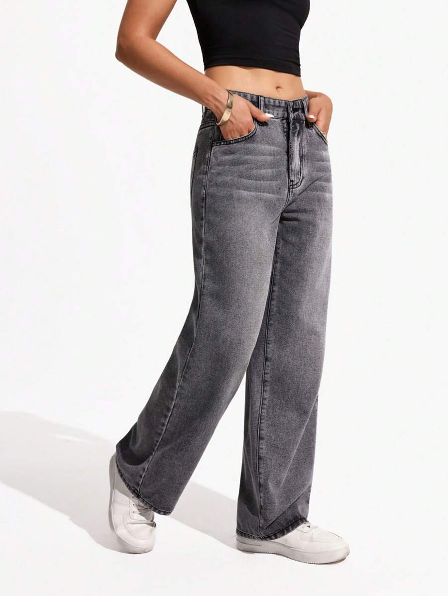Women's Retro Washed Straight-Leg Jeans – Mid-Waist