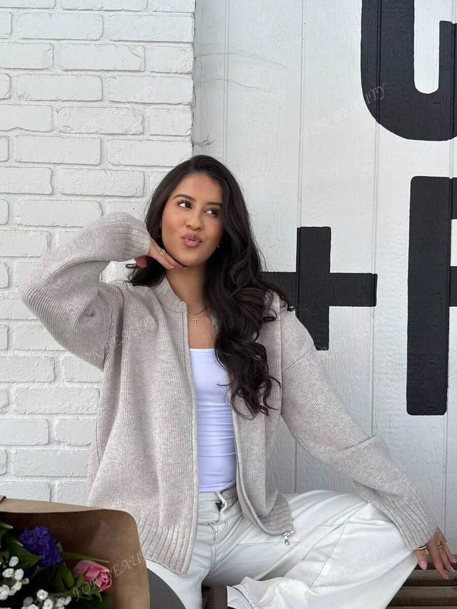 Women's Round Neck Zip-Up Knit Cardigan – Solid Color (Autumn/Winter)