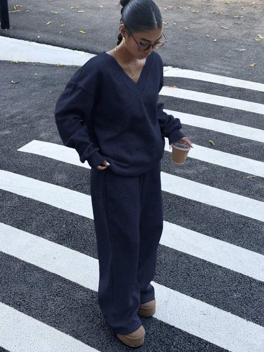 Women's 2-Piece Oversized Fleece Sweatshirt & Sweatpants Set – Navy (Autumn/Winter)