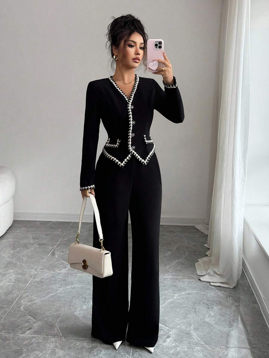 **Women’s Vintage V-Neck Button Blouse with Contrast Trim (2-Piece Set)**