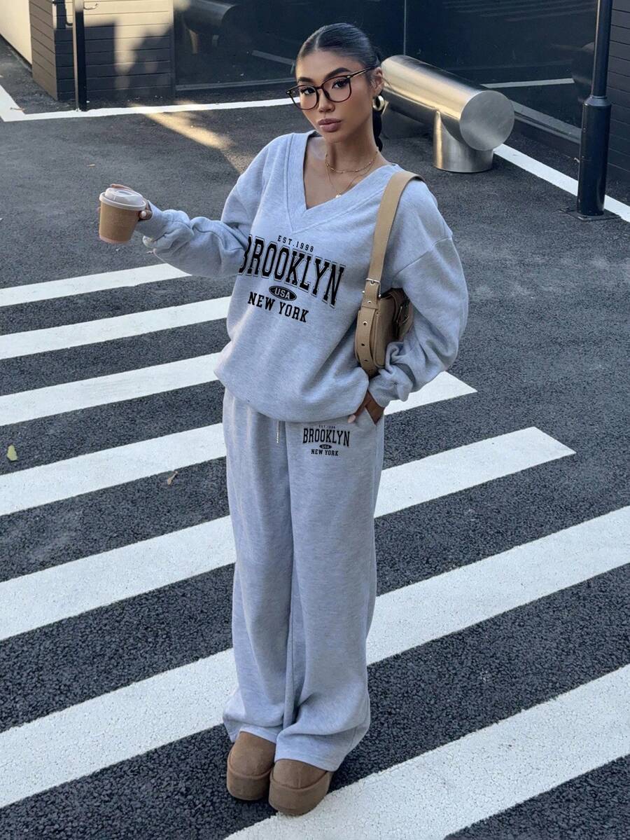 Women's 2-Piece Oversized Fleece Sweatshirt & Sweatpants Set – Navy (Autumn/Winter)
