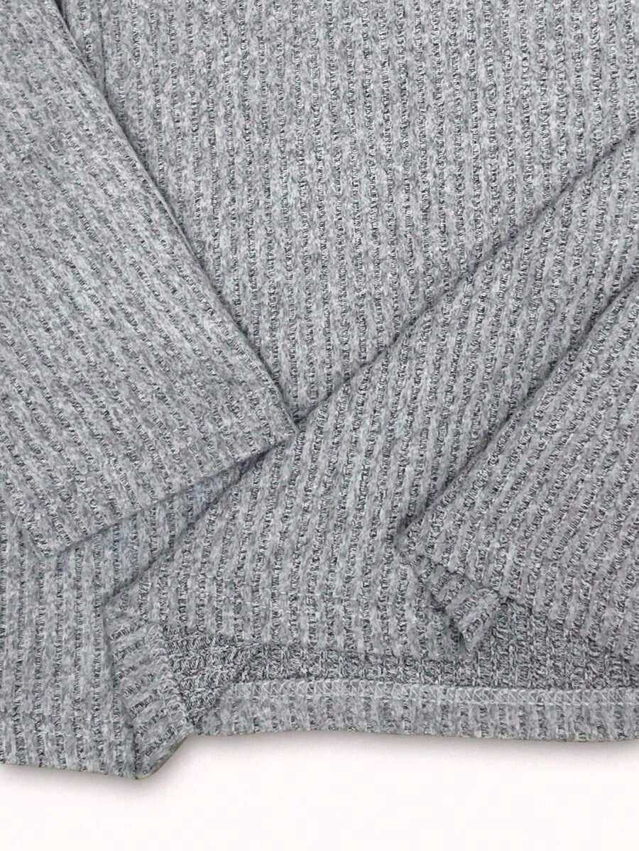 Basic V-Neck Long Sleeve Tee