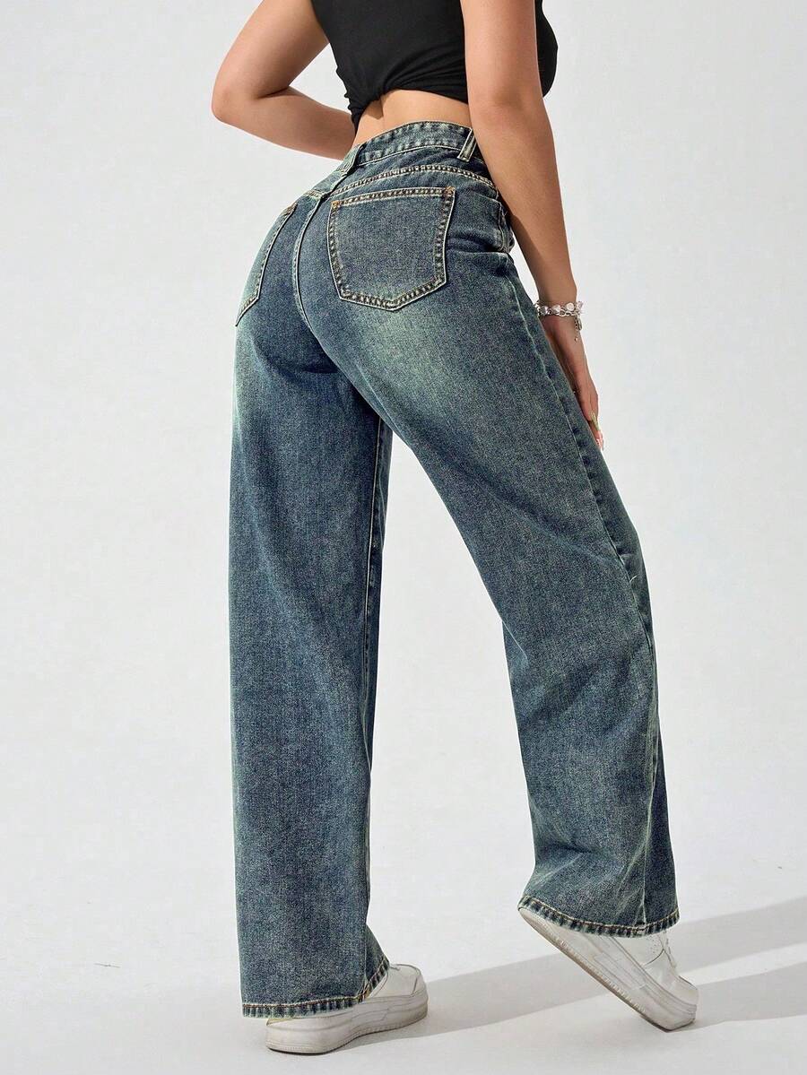 Women's Retro Washed Straight-Leg Jeans – Mid-Waist