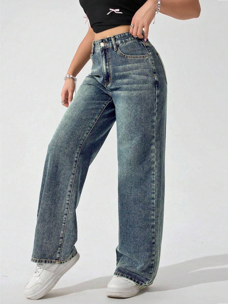 Women's Retro Washed Straight-Leg Jeans – Mid-Waist