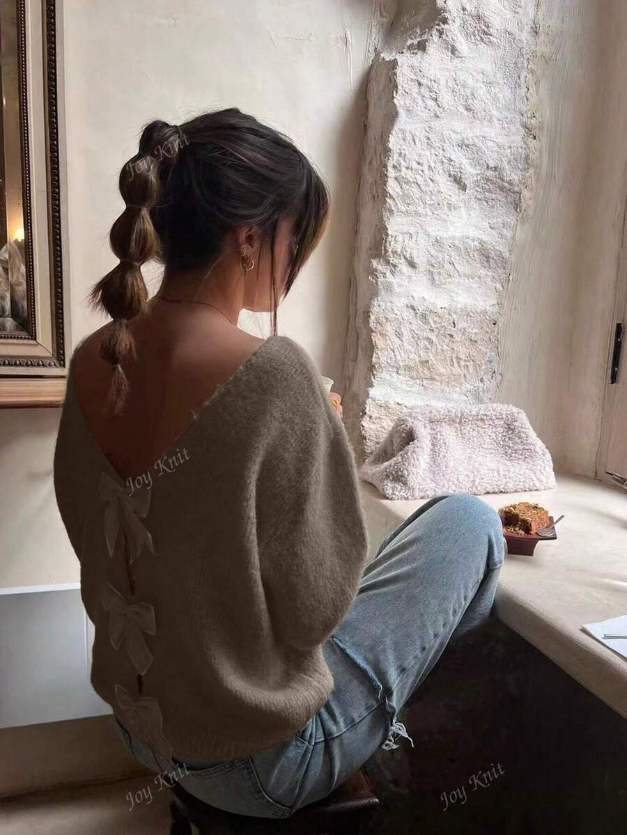 Women's Reversible Knit Sweater – Hollow Bow Back Design (Autumn/Winter)