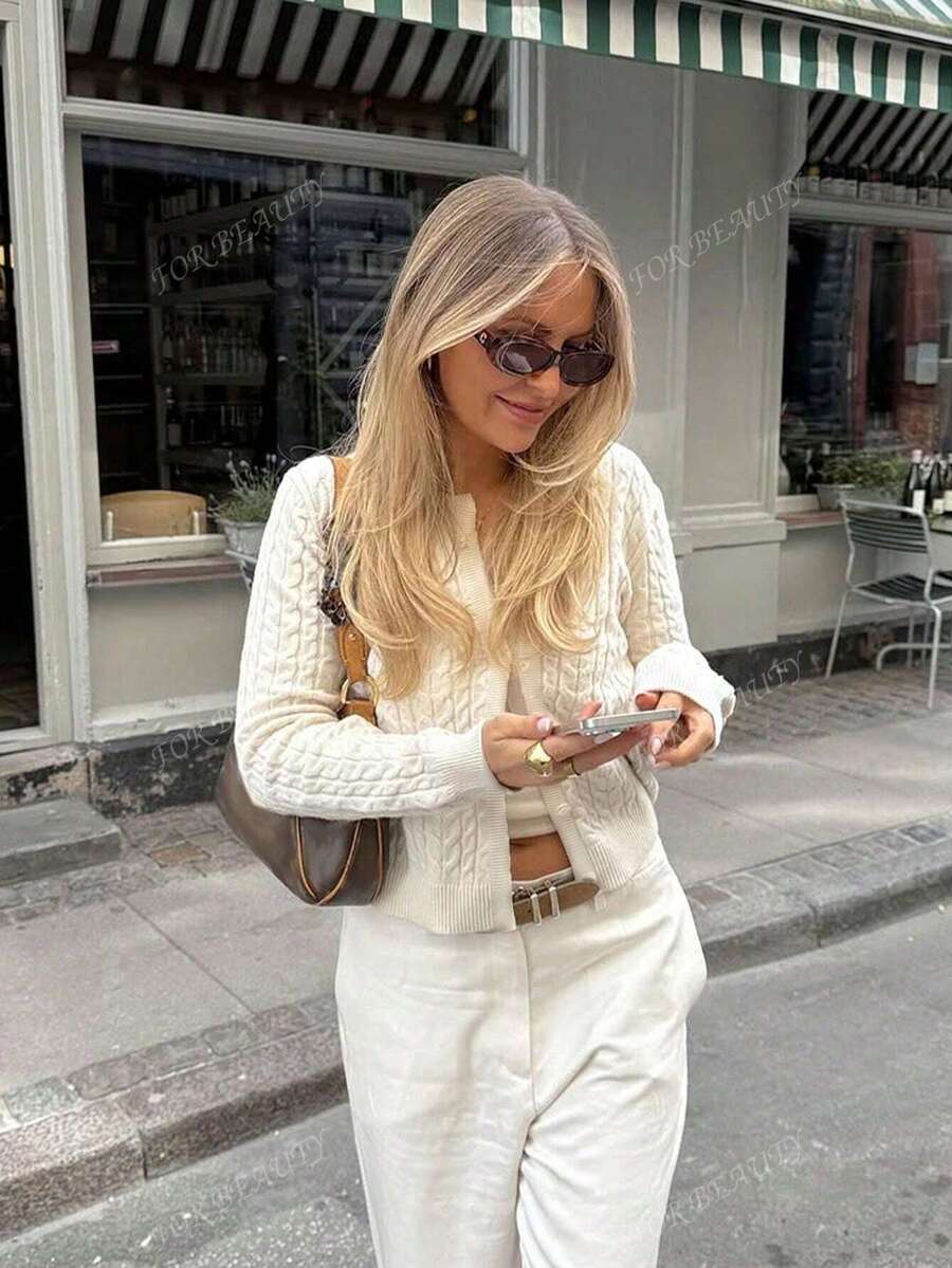 Women's White Round Neck Button-Up Knit Cardigan – Simple & Chic (Autumn/Winter)