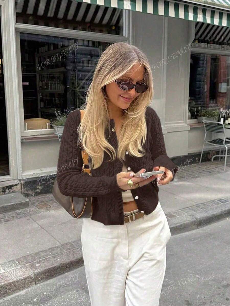 Women's White Round Neck Button-Up Knit Cardigan – Simple & Chic (Autumn/Winter)