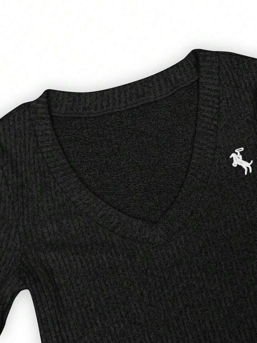 Basic V-Neck Long Sleeve Tee