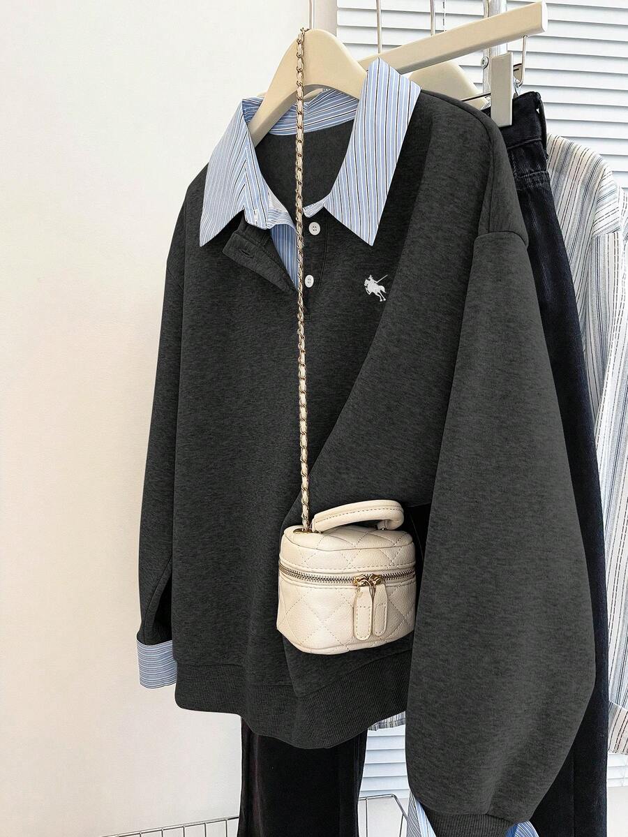 Resyla College-Style Sweatshirt